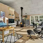 Gorgeous In With Kitchen Holiday home Dannemare