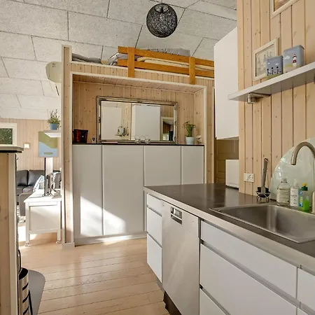 Σπίτι διακοπών Gorgeous In With Kitchen Dannemare