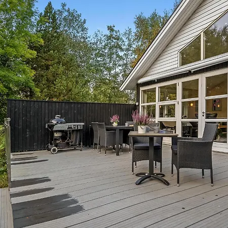 Gorgeous In With Kitchen Dannemare