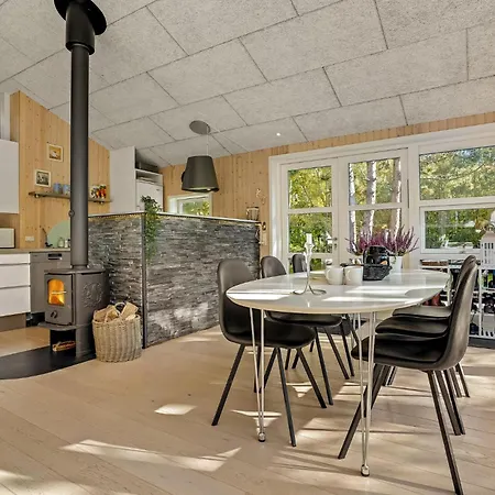 Gorgeous In With Kitchen Dannemare