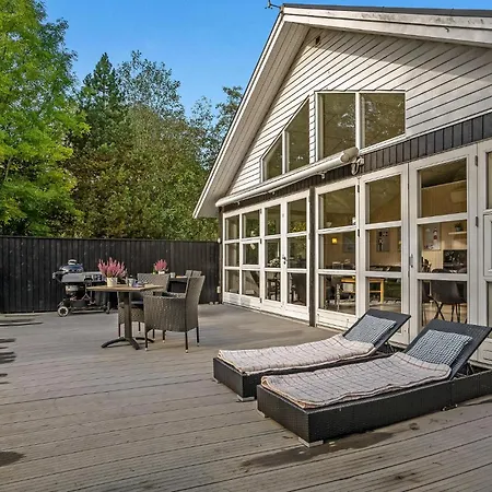 Gorgeous In With Kitchen Dannemare