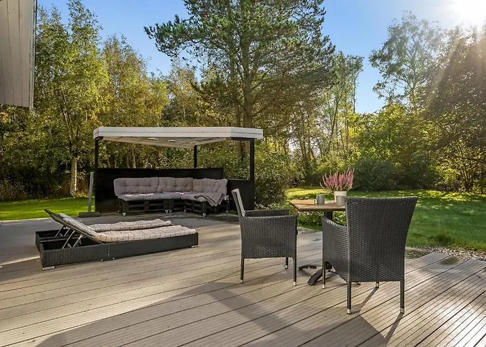 Ferienhaus Gorgeous In With Kitchen Dannemare